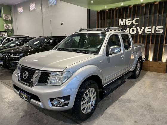 NISSAN FRONTIER 2.5 SL 4X4 CD TURBO ELETRONIC DIESEL 4P AUTOMÁTICO NISSAN FRONTIER 2.5 SL 4X4 CD TURBO ELETRONIC DIESEL 4P AUTOMÁTICO
